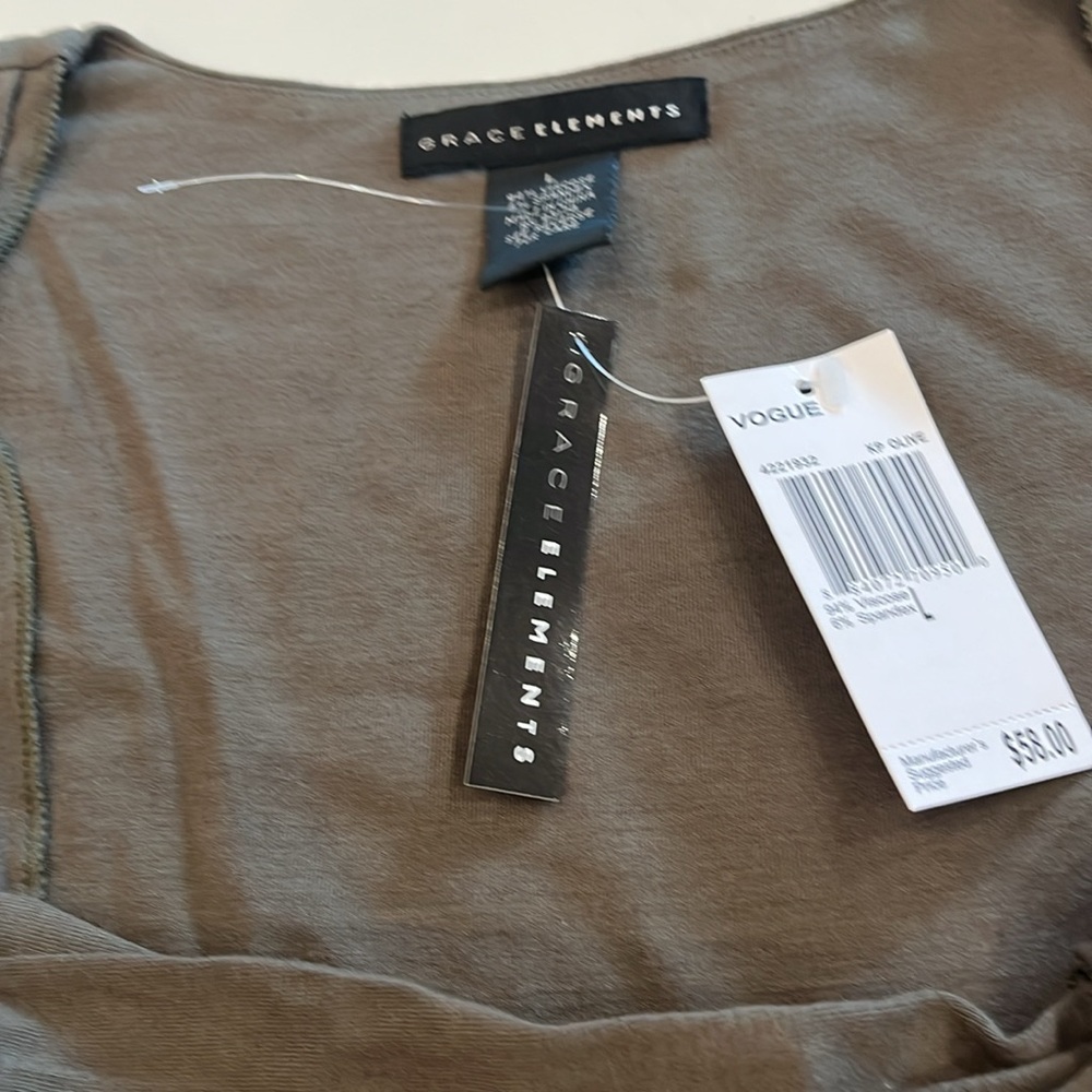Grace Elements Olive Green Top. Sz Lg. Very flattering bust line. - Picture 6 of 11